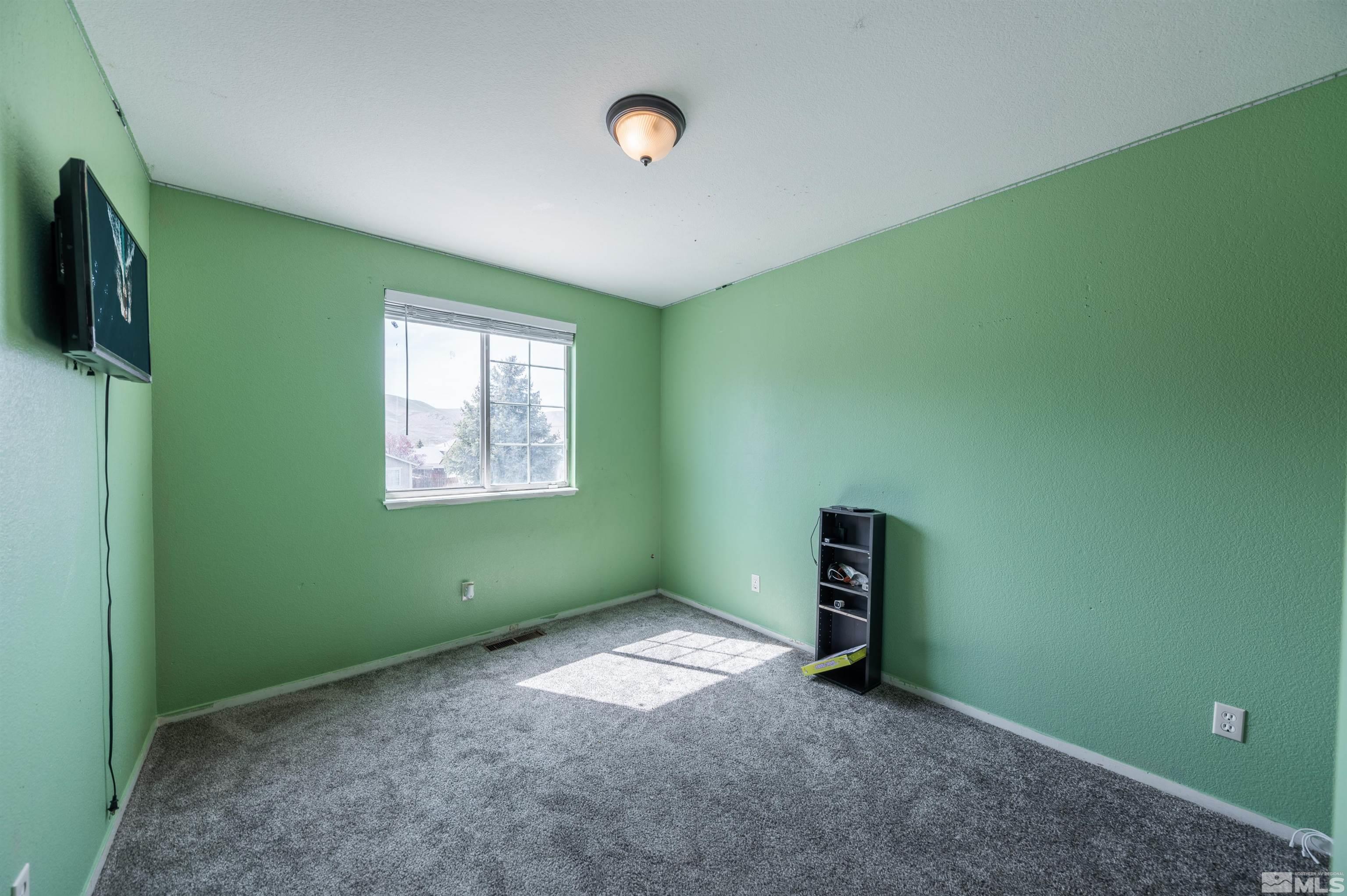8674 Piper Place Reno, NV 89506 - Photo 18 of 28 Photo 18