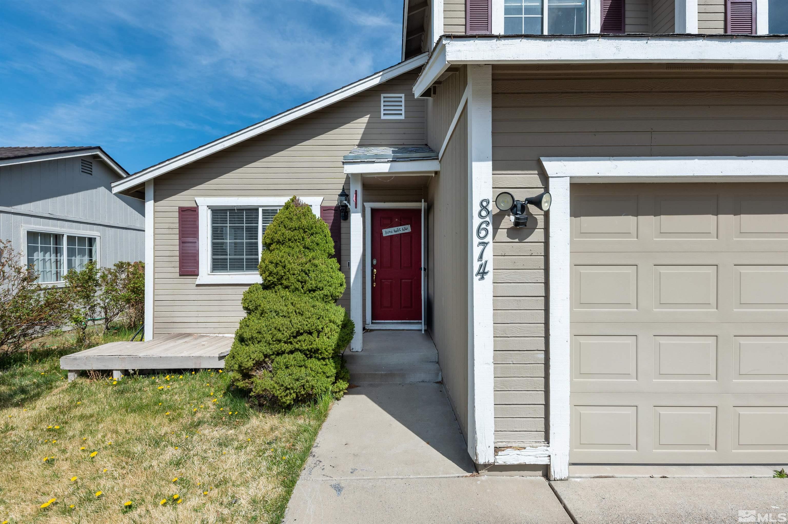 8674 Piper Place Reno, NV 89506 - Photo 4 of 28 Photo 4
