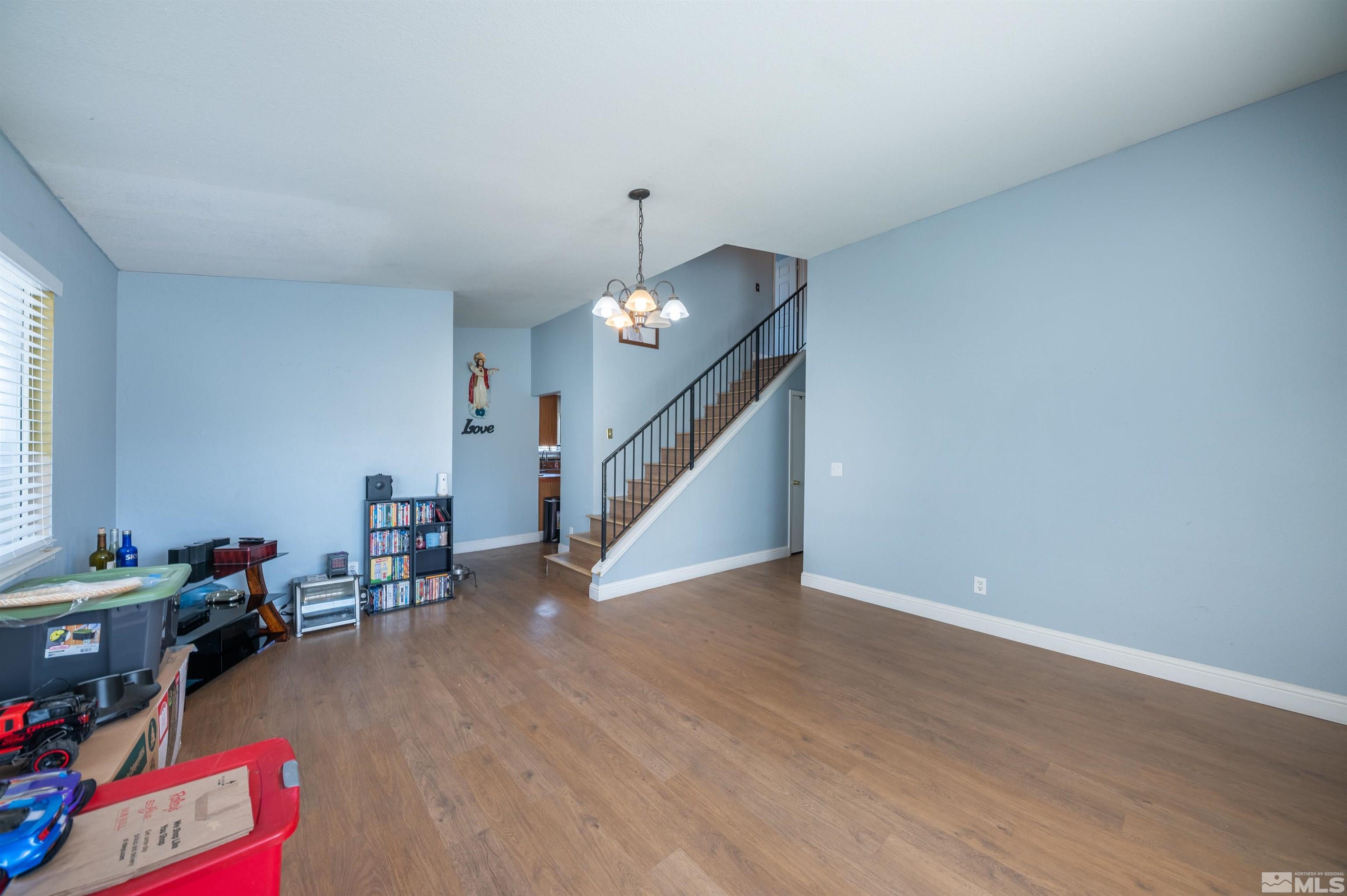 8674 Piper Place Reno, NV 89506 - Photo 6 of 28 Photo 6