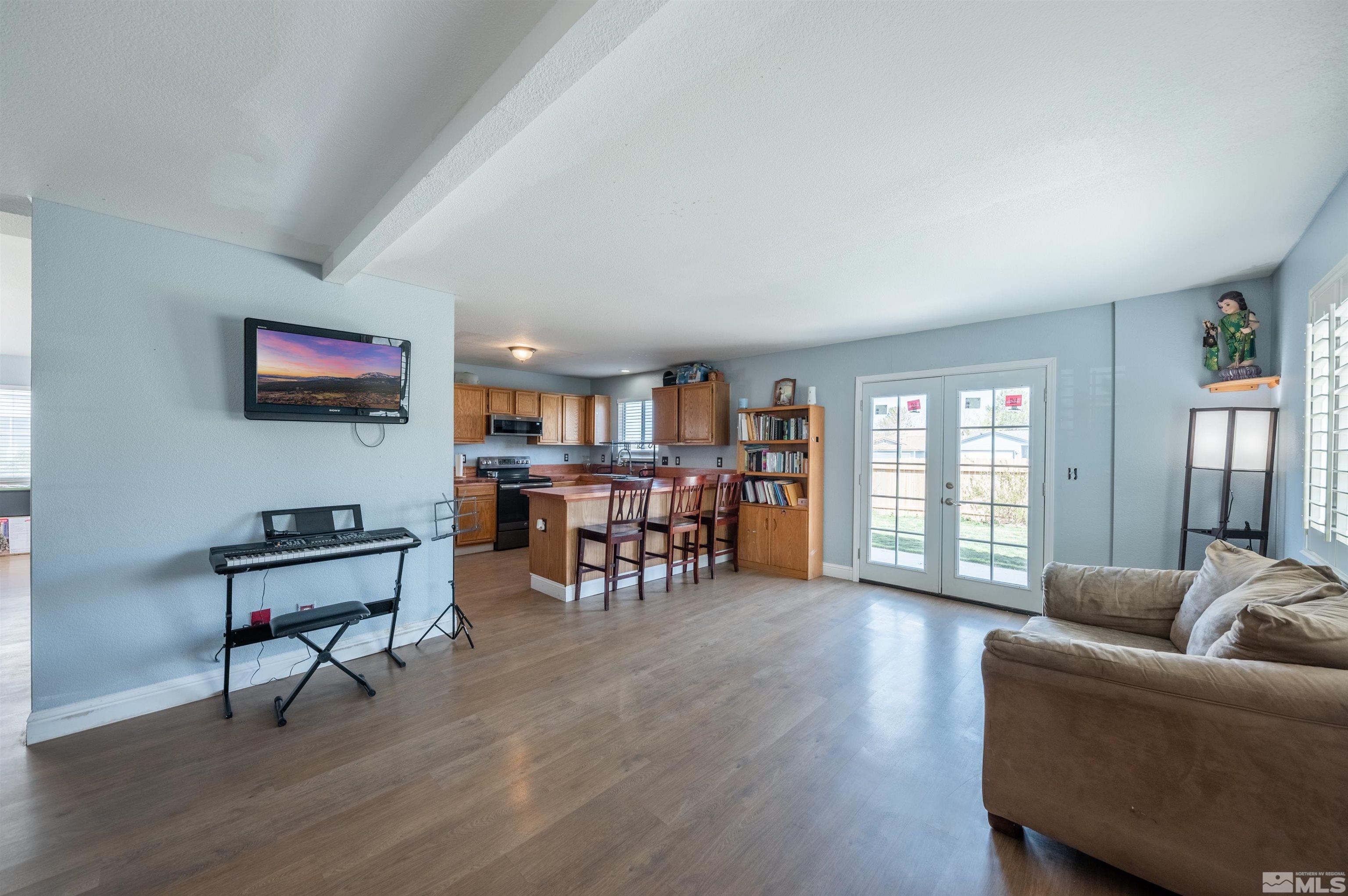 8674 Piper Place Reno, NV 89506 - Photo 10 of 28 Photo 10