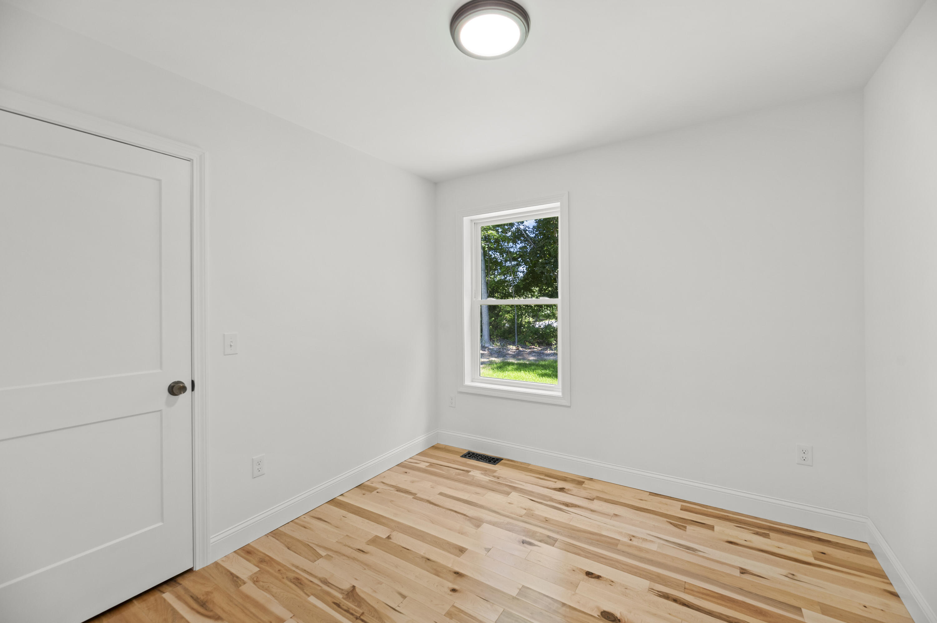 629 Riverside Drive Augusta, ME 04330 - Photo 36 of 50 DSC_6427