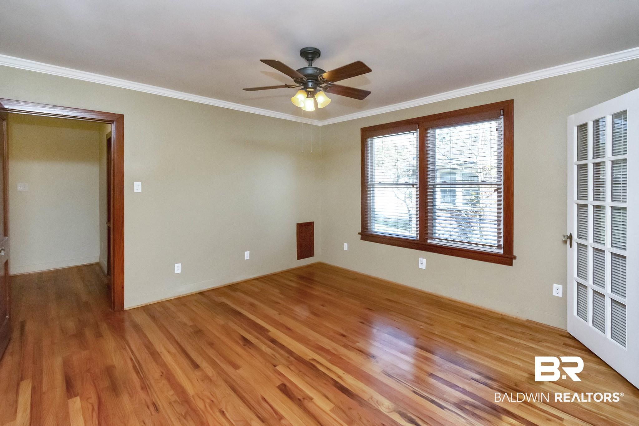 2608 Spring Hill Avenue Mobile, AL 36607 - Photo 26 of 36