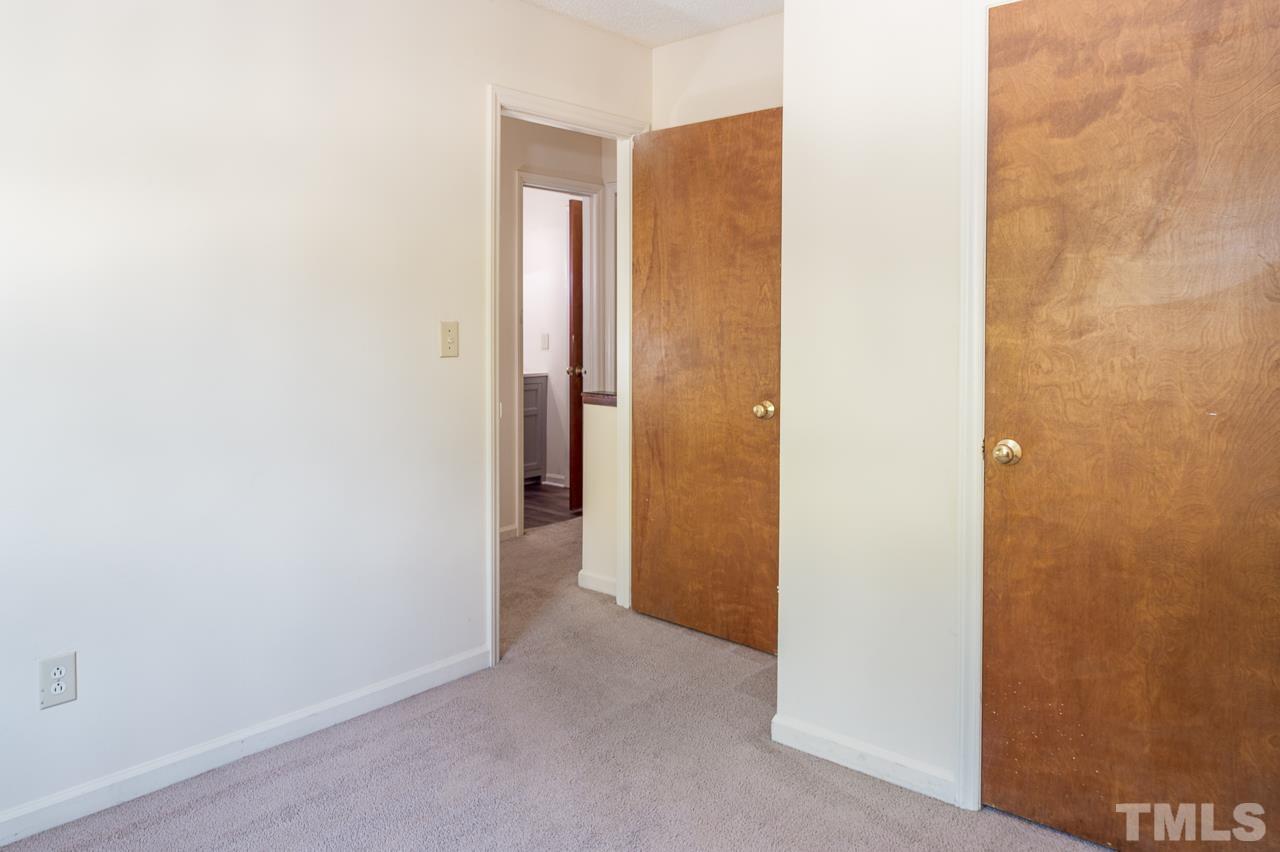 4264 Kaplan Drive Raleigh, NC 27606 - Photo 14 of 23 a view of a bathroom