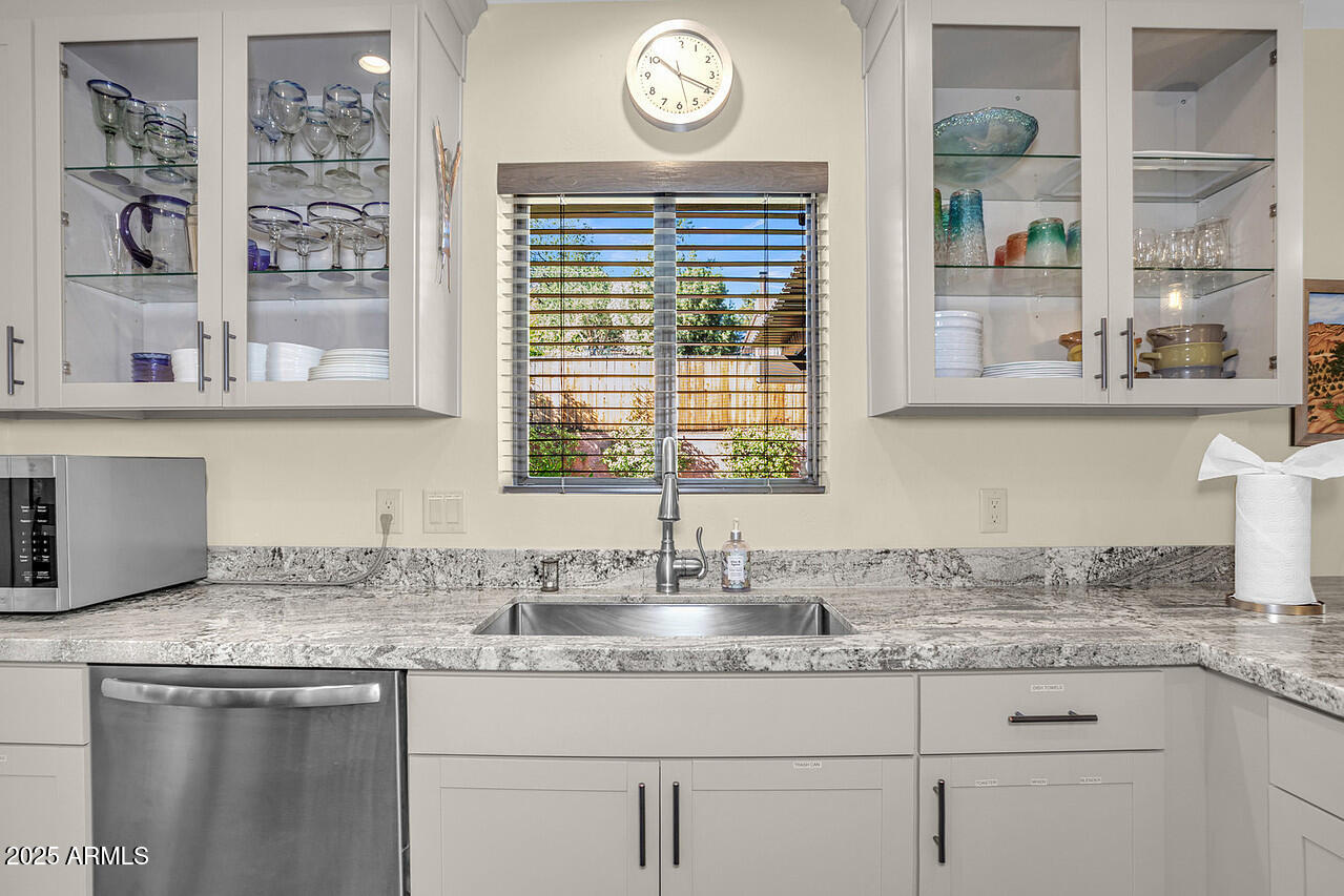 289 Wilson Road Sedona, AZ 86336 - Photo 11 of 43 HK5A7893