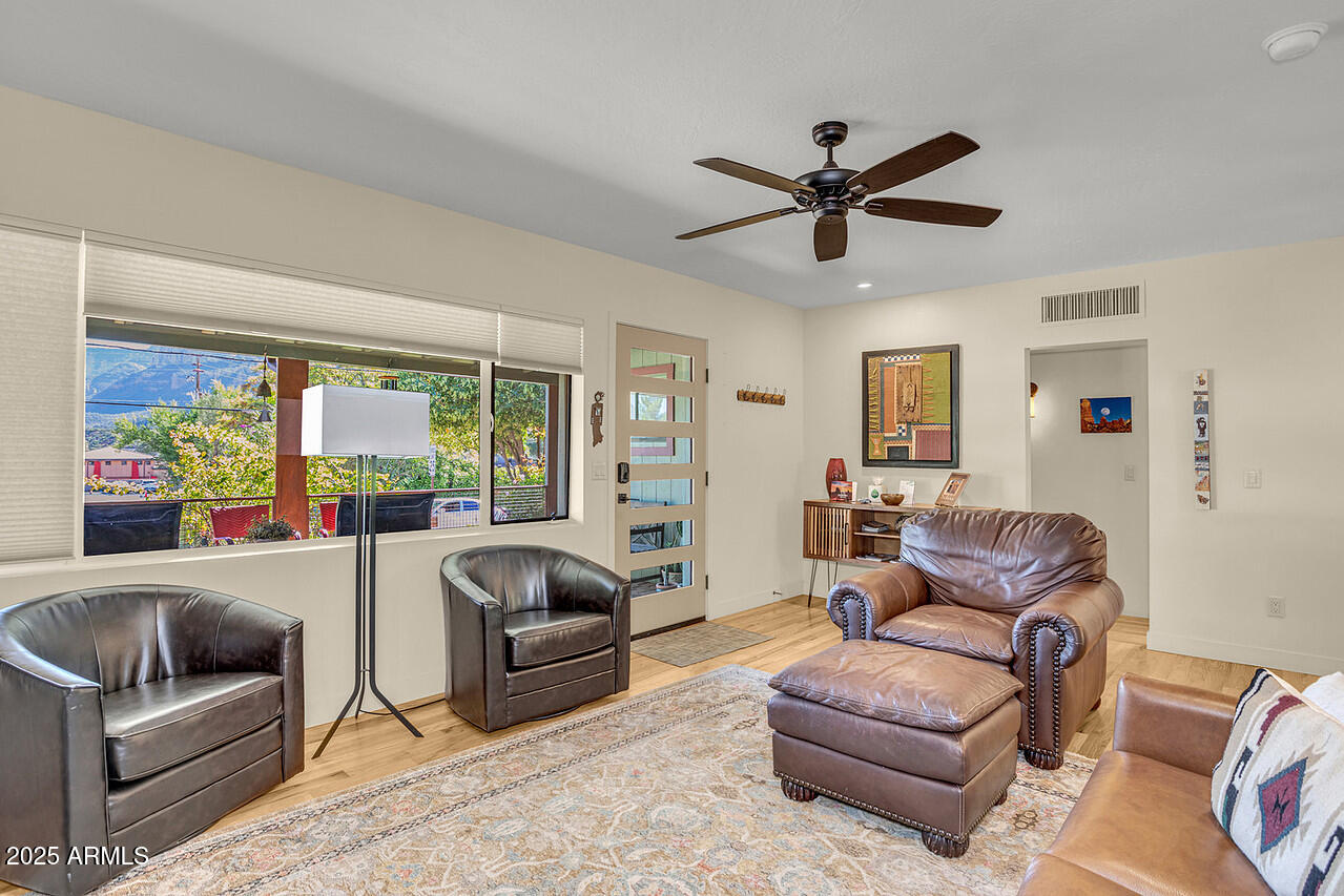 289 Wilson Road Sedona, AZ 86336 - Photo 7 of 43 HK5A7806