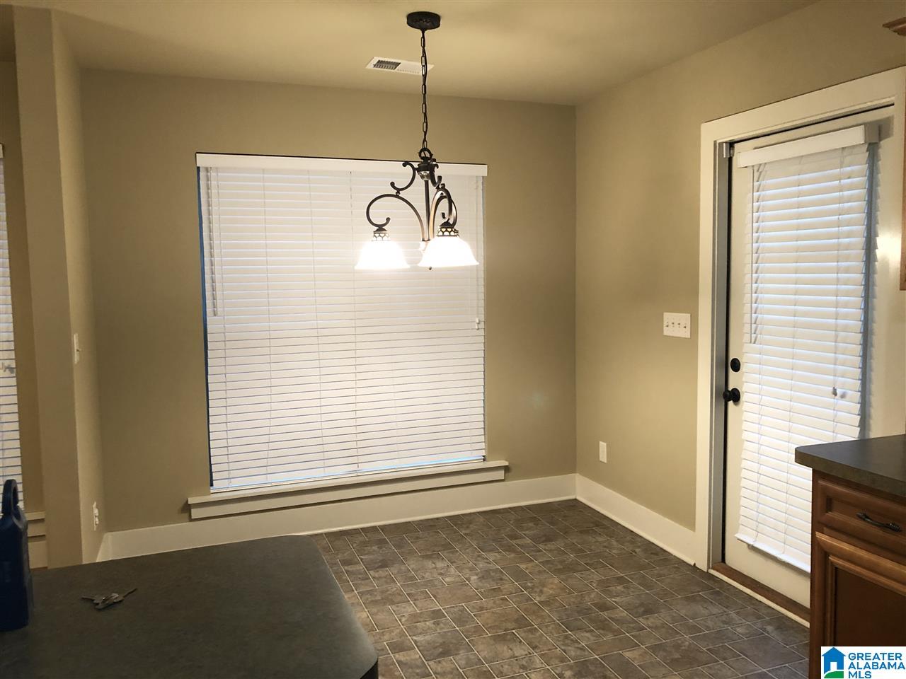 133 Falling Waters Lane Alabaster, AL 35114 - Photo 4 of 15