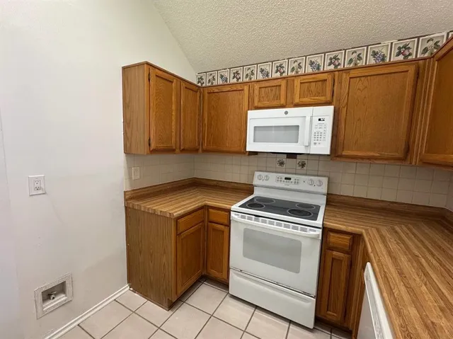 a view of washer and dryer