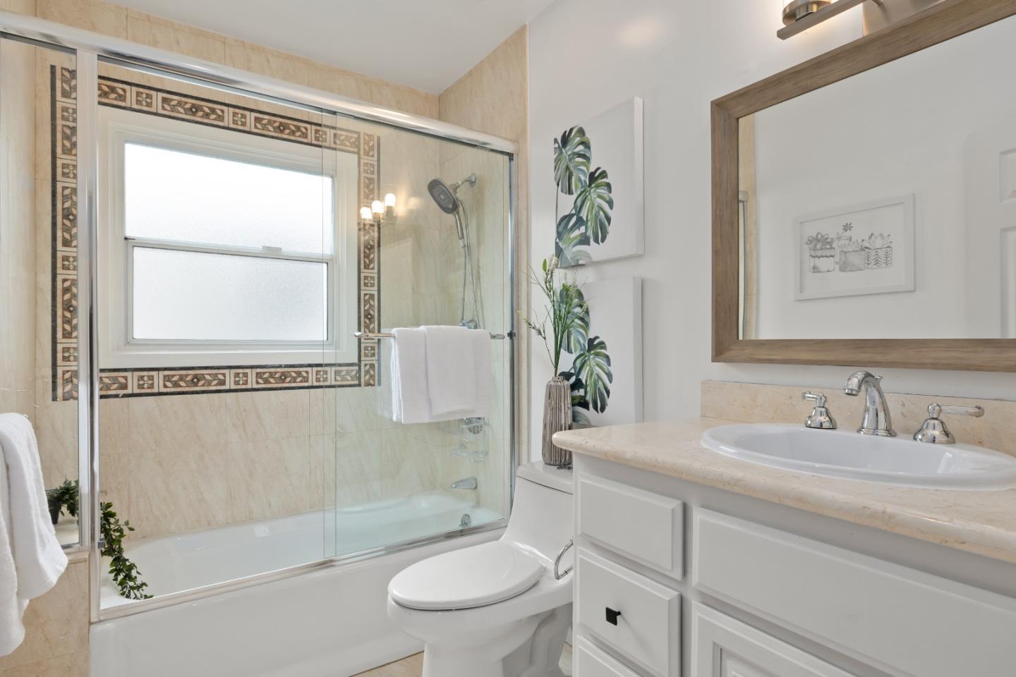 220 Channing Road Burlingame, CA 94010 - Photo 17 of 60