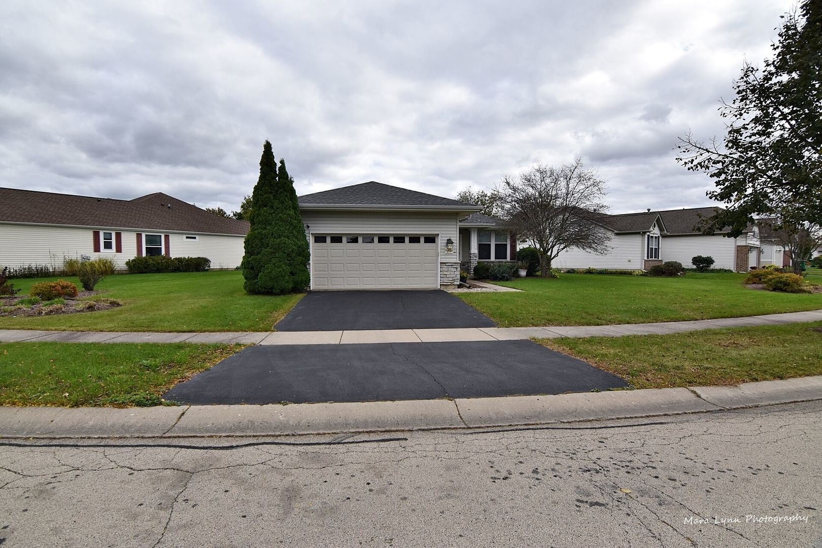 12144 Plum Grove Road Huntley, IL 60142 - Photo 32 of 33 Gallery Image 32