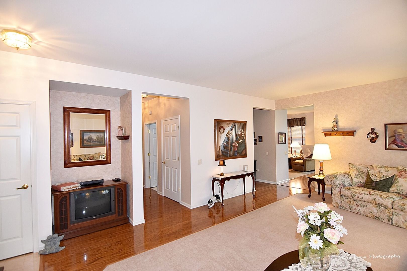 12144 Plum Grove Road Huntley, IL 60142 - Photo 5 of 33 Gallery Image 5