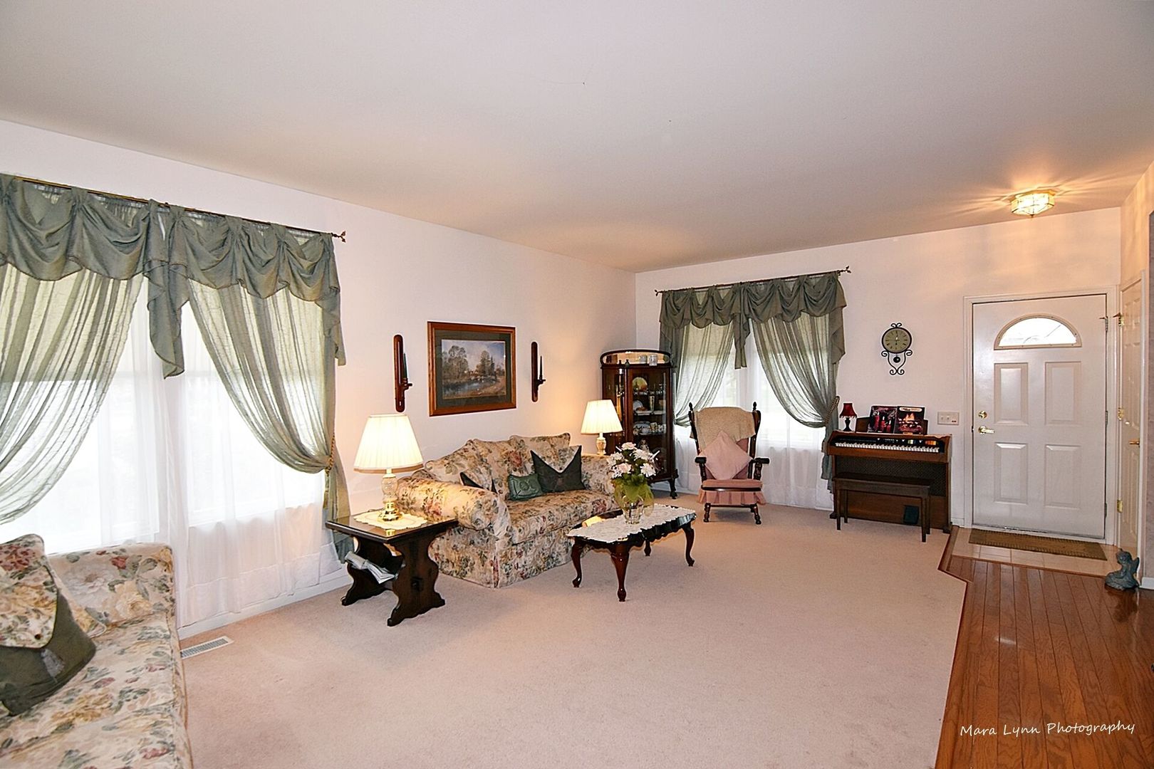 12144 Plum Grove Road Huntley, IL 60142 - Photo 7 of 33 Gallery Image 7