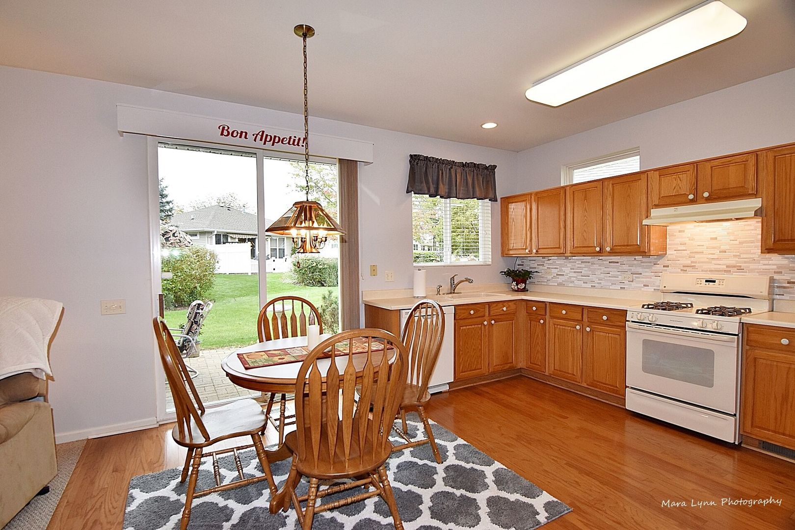 12144 Plum Grove Road Huntley, IL 60142 - Photo 8 of 33 Gallery Image 8