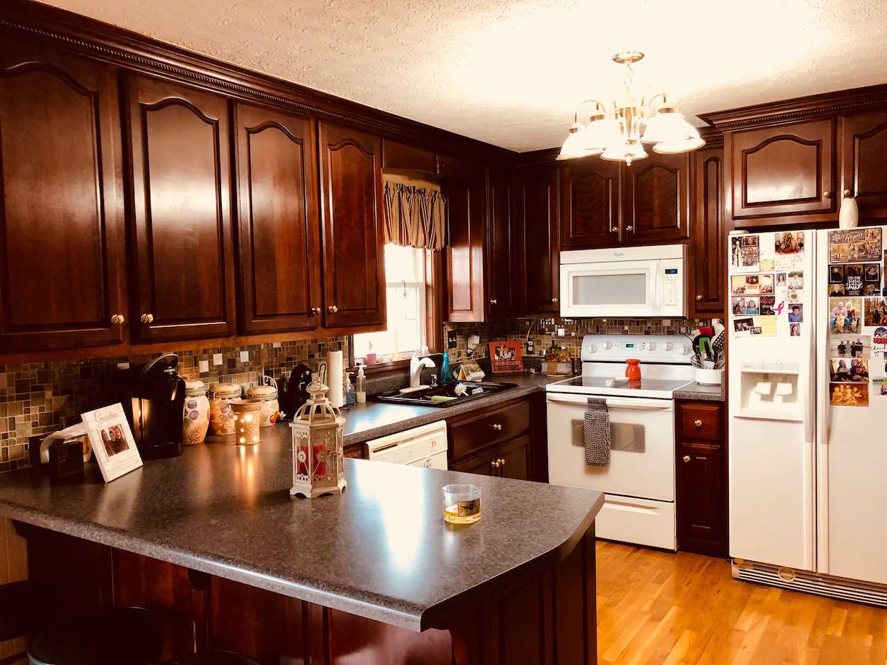 472 Witt Road Bowling Green, KY 42101 - Photo 7 of 17 Gallery Image 7