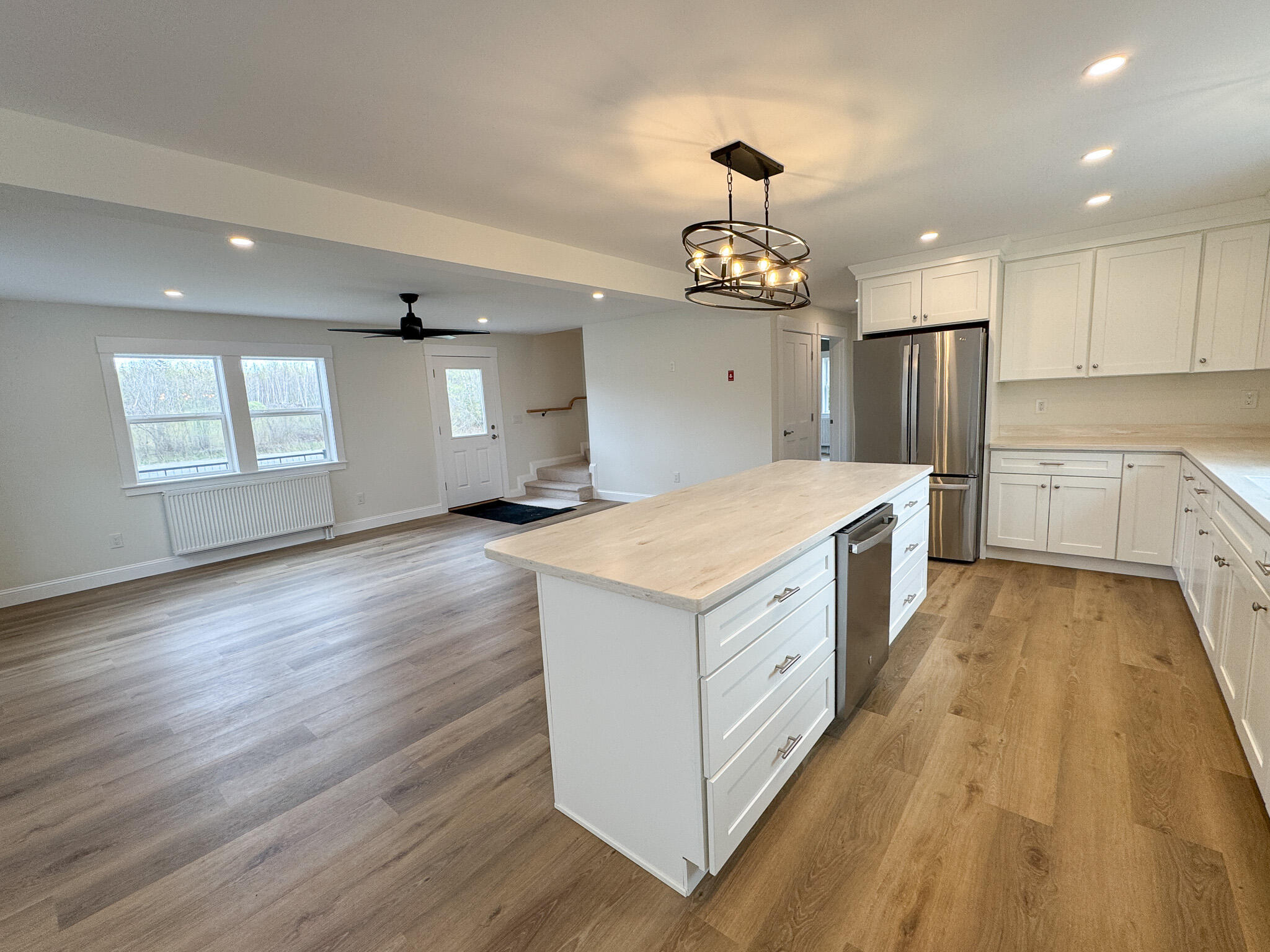 489 Enfield Road Lincoln, ME 04457 - Photo 7 of 37 6