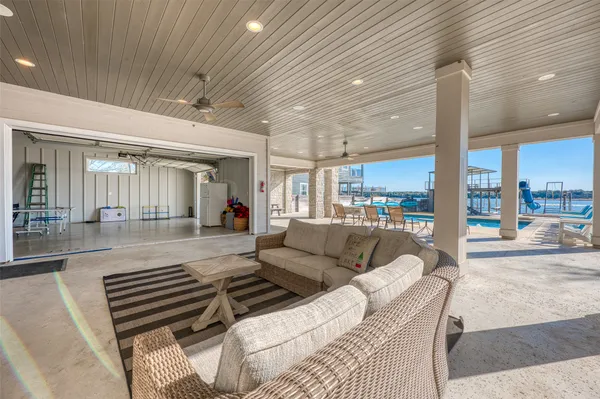 $3,695,000 | 414 Campa Pajama Lane, Kingsland, TX 78639