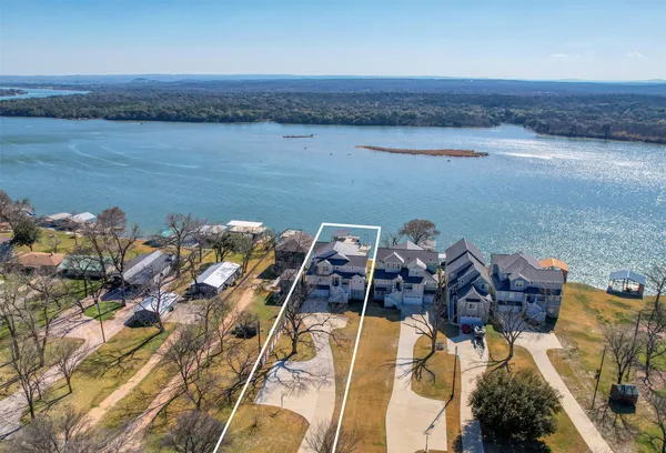 $3,695,000 | 414 Campa Pajama Lane, Kingsland, TX 78639
