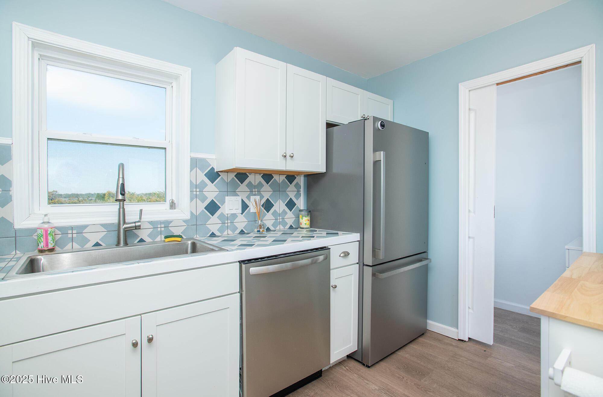 273 Soundview Drive Cedar Island, NC 28520 - Photo 14 of 20 273 SOUNDVIEW (13)