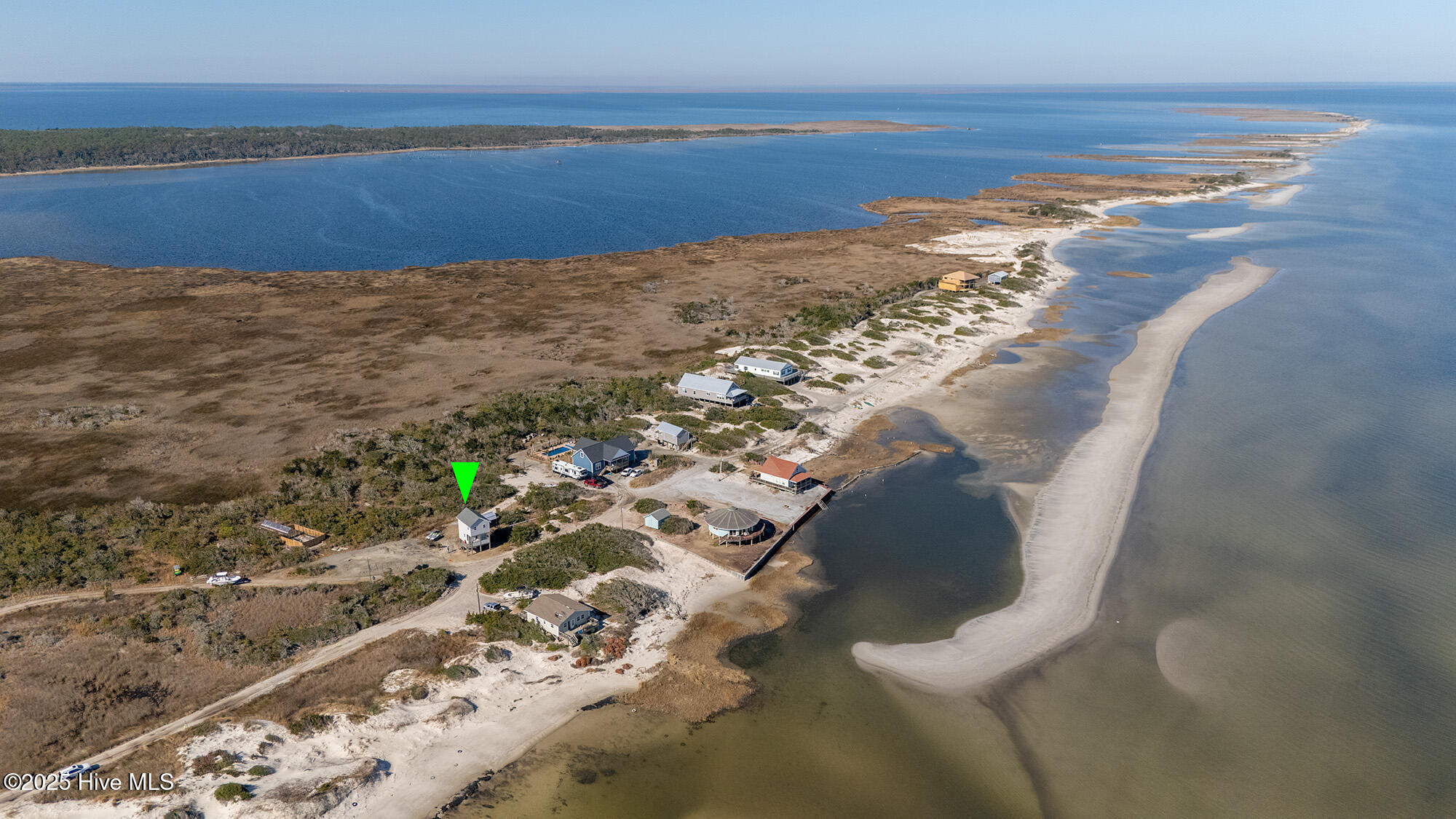 273 Soundview Drive Cedar Island, NC 28520 - Photo 6 of 20 273 SOUNDVIEW (4)