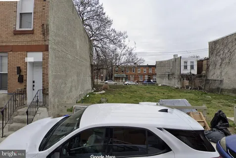 a view of outdoor space yard and patio