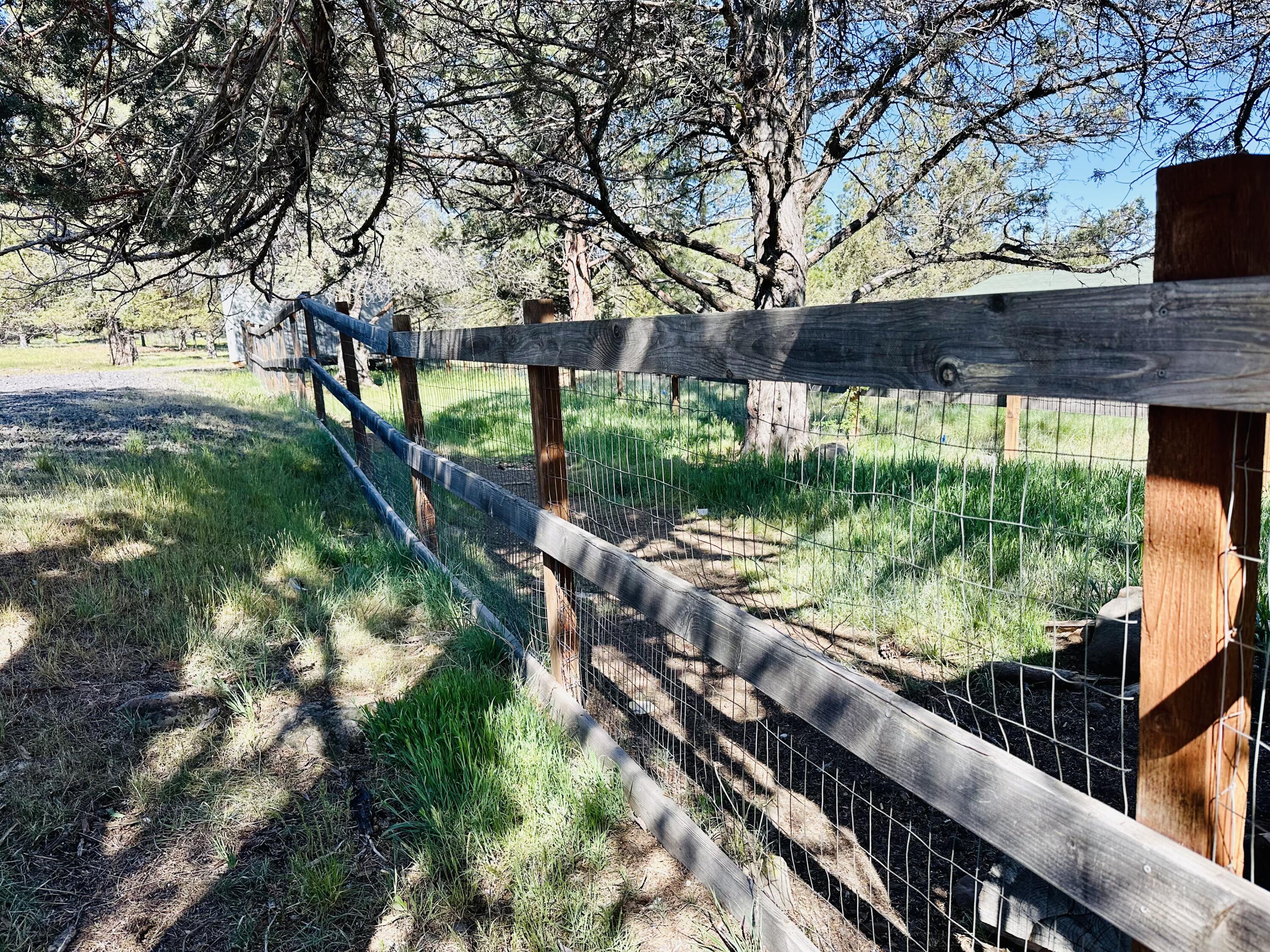 16524 Fieldcrest Road Klamath Falls, OR 97603 - Photo 55 of 58 IMG_9325
