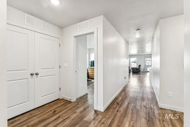 $399,900 | 2814 South Mossy Frst Avenue, Nampa, ID 83686