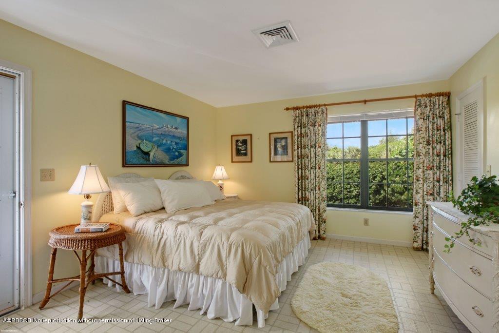 17 South Beach Road Hobe Sound, FL 33455 - Photo 7 of 26 010