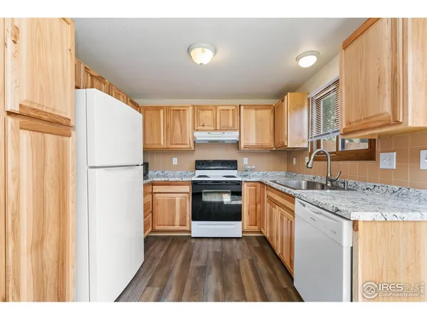 $1,060,000 | 414-420 Mulberry Drive, Loveland, CO 80538