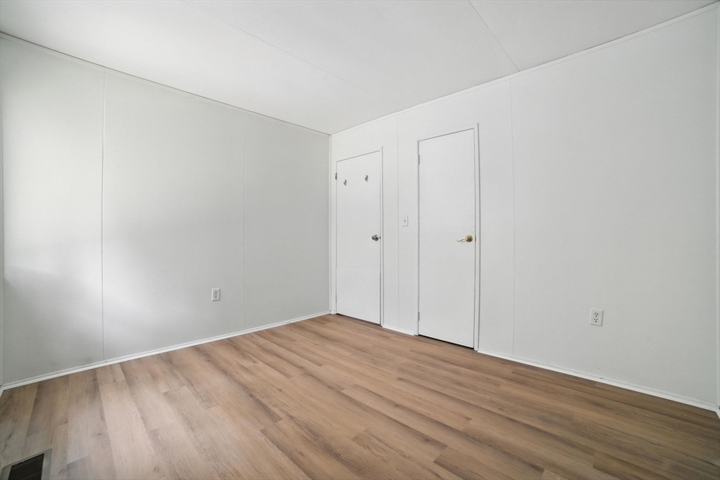 112 Leverett Road Amherst, MA 01002 - Photo 14 of 30