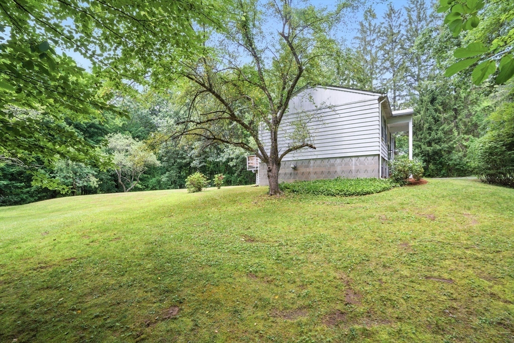 112 Leverett Road Amherst, MA 01002 - Photo 21 of 30