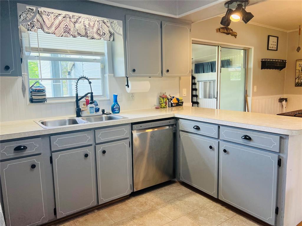 8225 Wakeford Road Lake Wales, FL 33898 - Photo 41 of 98