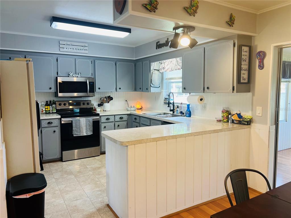 8225 Wakeford Road Lake Wales, FL 33898 - Photo 46 of 98