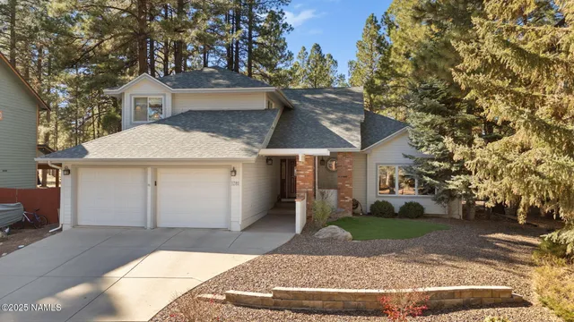 $825,000 | 1781 West University Heights Drive South, Flagstaff, AZ 86005