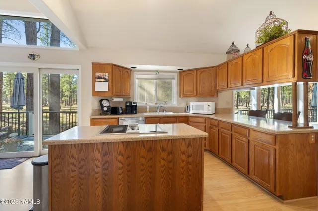 $825,000 | 1781 West University Heights Drive South, Flagstaff, AZ 86005