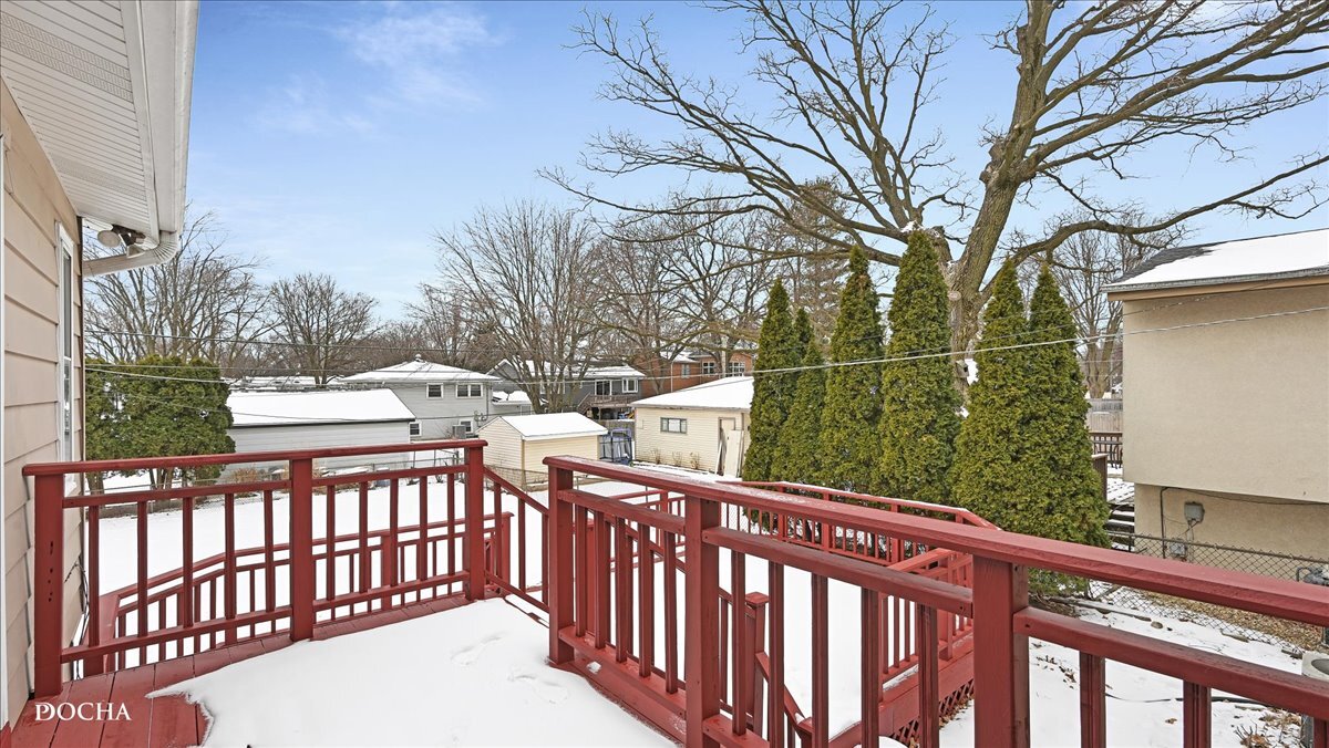 1216 East Elm Street Wheaton, IL 60189 - Photo 2 of 9