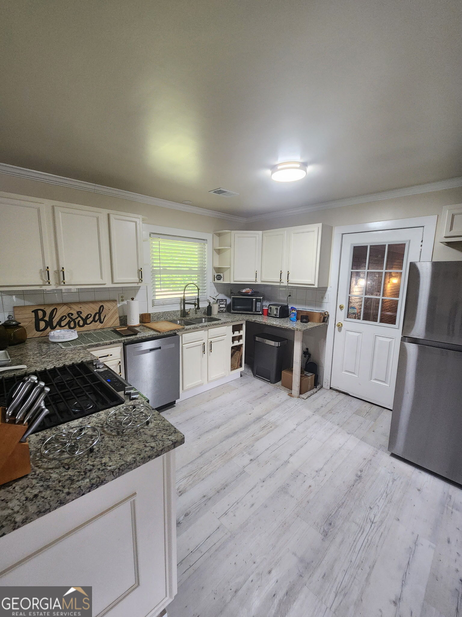 2717 Hutch Drive Decatur, GA 30034 - Photo 11 of 17