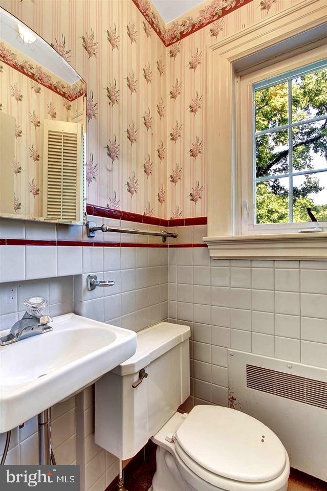 527 West Middle Street Hanover, PA 17331 - Photo 12 of 25 Gallery Image 12