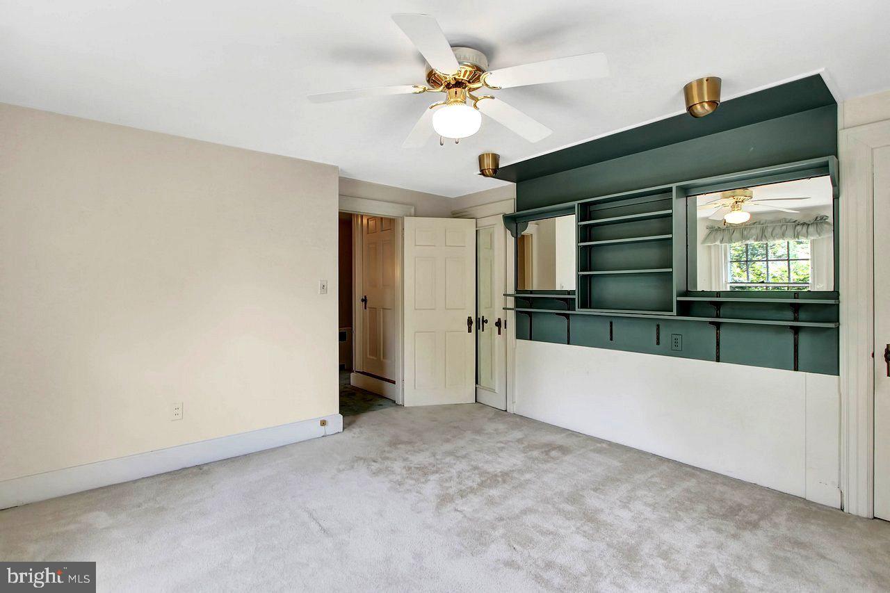 527 West Middle Street Hanover, PA 17331 - Photo 16 of 25 Gallery Image 16