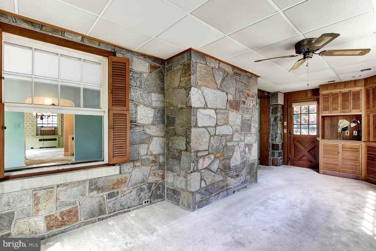 527 West Middle Street Hanover, PA 17331 - Photo 7 of 25 Gallery Image 7