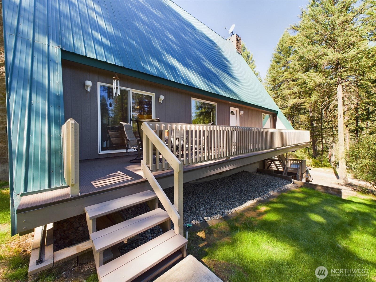 181 Empire Creek Road Malo, WA 99150 - Photo 3 of 38 Gallery Image 3