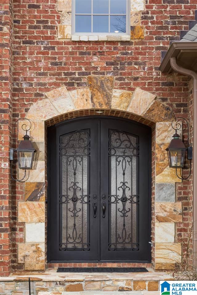 5508 Brocks Pass Birmingham, AL 35244 - Photo 2 of 42