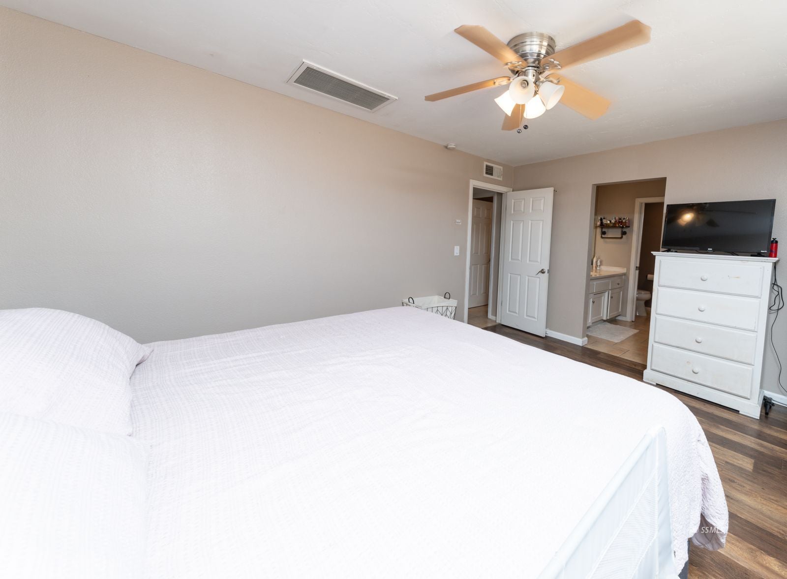 309 North Sunland Drive Ridgecrest, CA 93555 - Photo 23 of 33 Gallery Image 23
