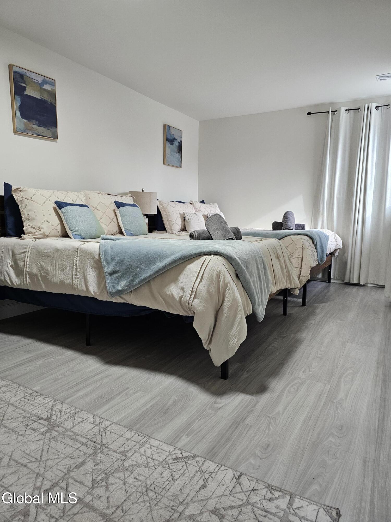 489 Grooms Road, Unit B Clifton Park, NY 12065 - Photo 13 of 20 20251105_125616