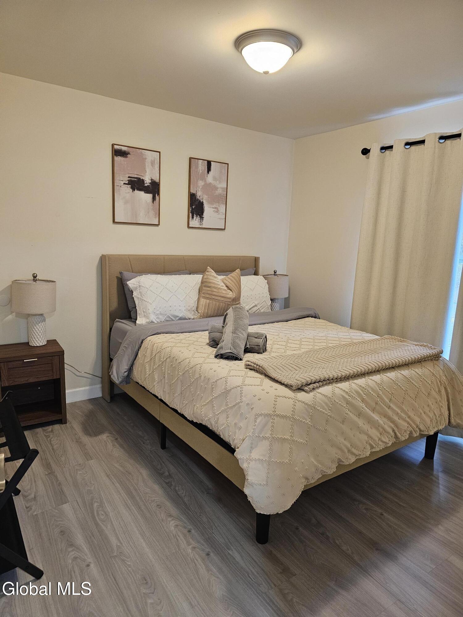 489 Grooms Road, Unit B Clifton Park, NY 12065 - Photo 16 of 20 20251105_130139