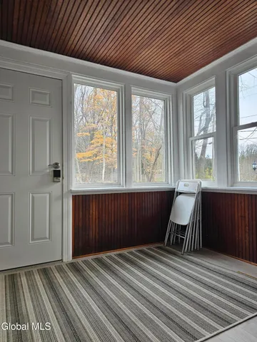 $2,100 | 489 Grooms Road, Unit B, Clifton Park, NY 12065