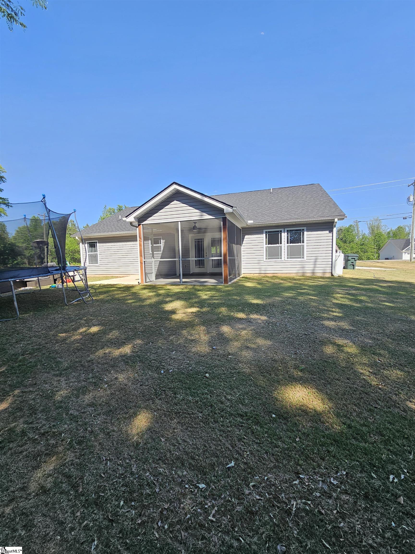 1693 Hannon Road Inman, SC 29349 - Photo 3 of 17