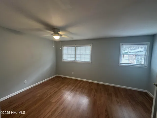 $1,795 | 311 North Atlantic Avenue, Southport, NC 28461