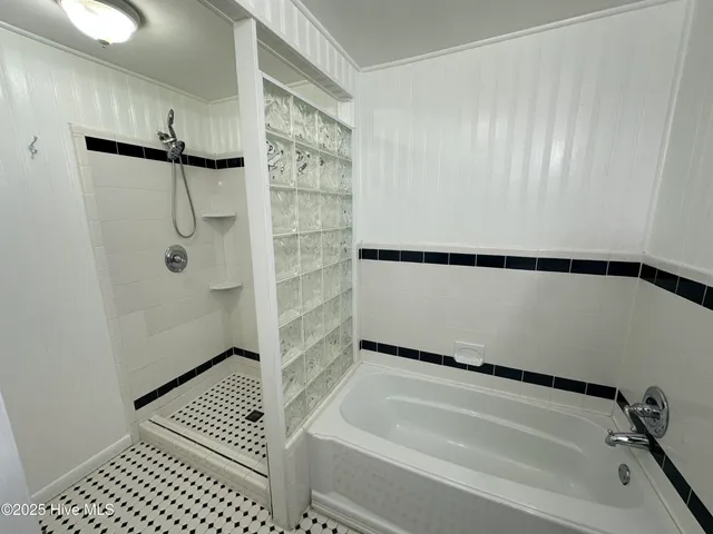 $1,795 | 311 North Atlantic Avenue, Southport, NC 28461