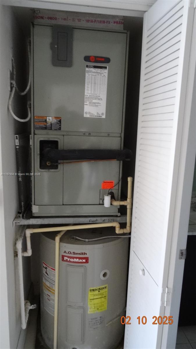 2775 Northeast 187th Street, Unit 524 Aventura, FL 33180 - Photo 19 of 24