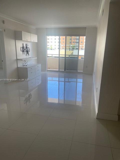 2775 Northeast 187th Street, Unit 524 Aventura, FL 33180 - Photo 7 of 24