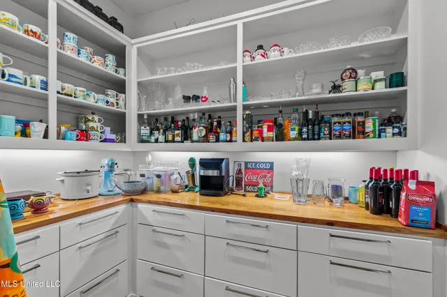 $996,000 | 120 Covington Way, Madison, MS 39110